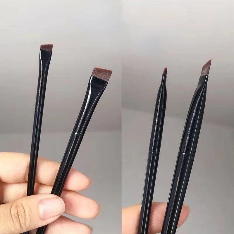 Eyebrow & Eyeliner Contour Brush