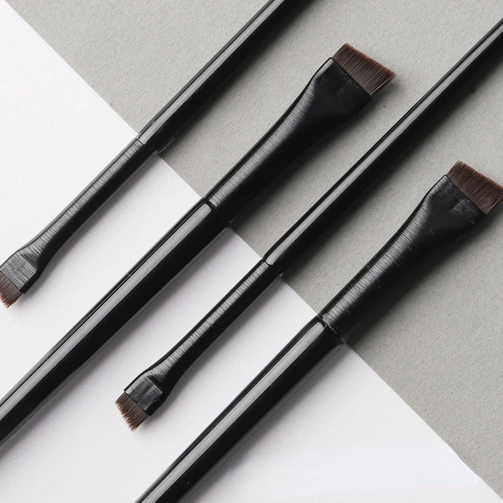 Eyebrow & Eyeliner Contour Brush